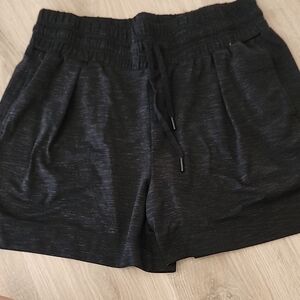 Mondetta | Women's Hearhered Black Casual Shorts